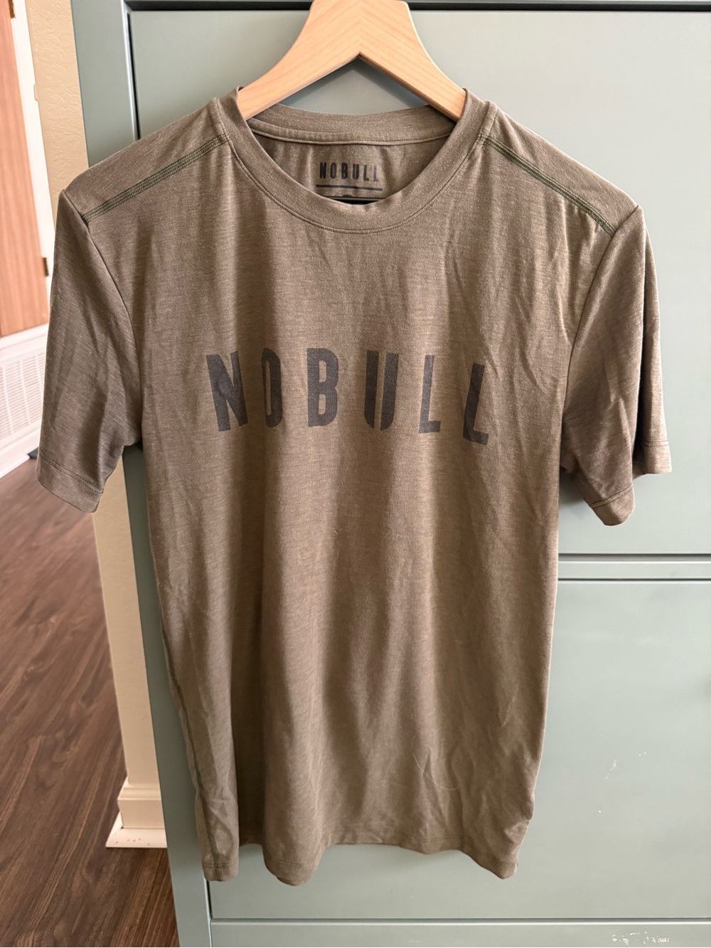 NOBULL Men's T-Shirt